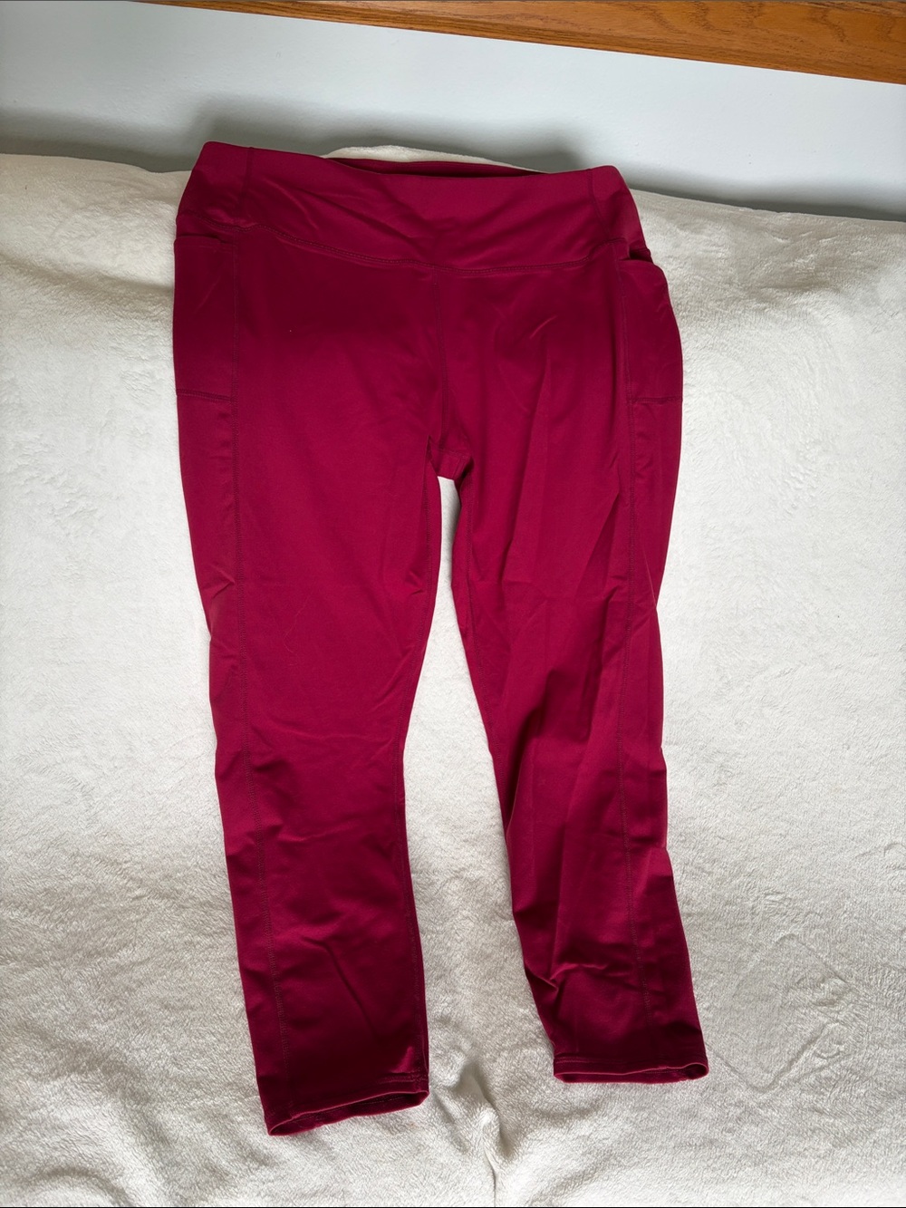 Skechers Deep Magenta Crop Performance Leggings